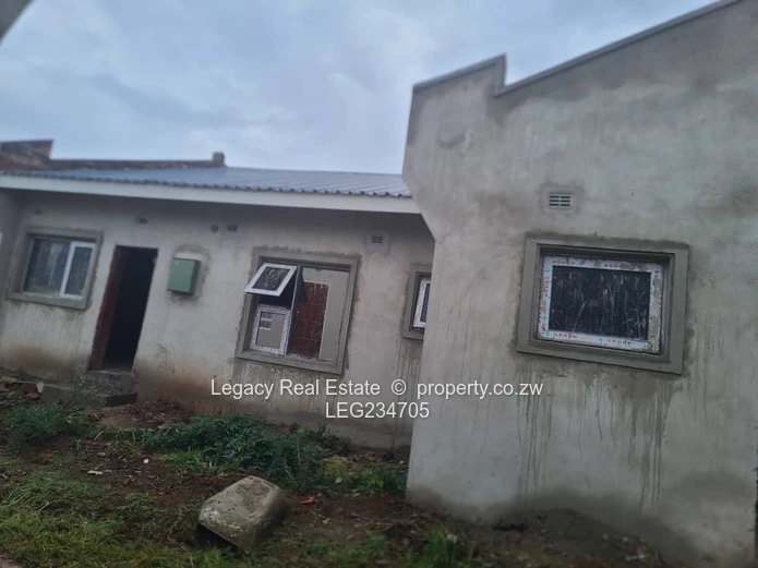 Bluffhill Cluster Opportunity – Finish to Your Taste!