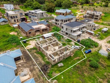 6 Bedroom Townhouse Complex