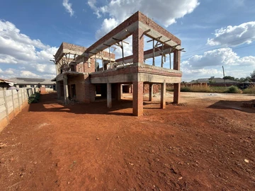 7 Bedroom House
