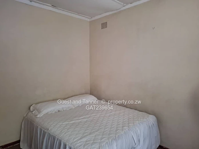 Marlborough House for Sale in Harare - 4 BR Home on 4000m2 Stand with Pool and Development Potential