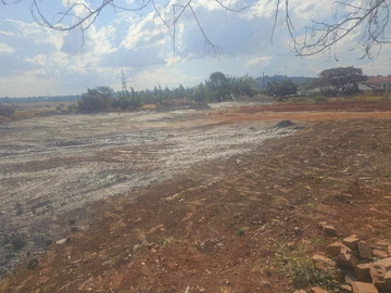 Stands & Residential Land