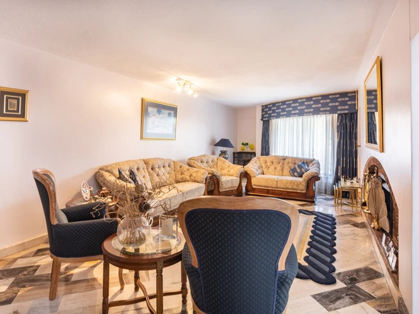 3 Bedroom Flat & Apartment