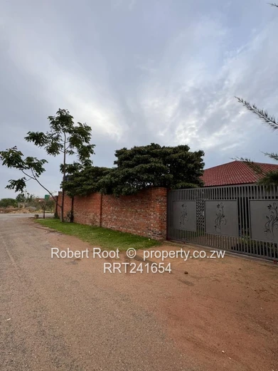 Perfect Investment Opportunity/ Family Home