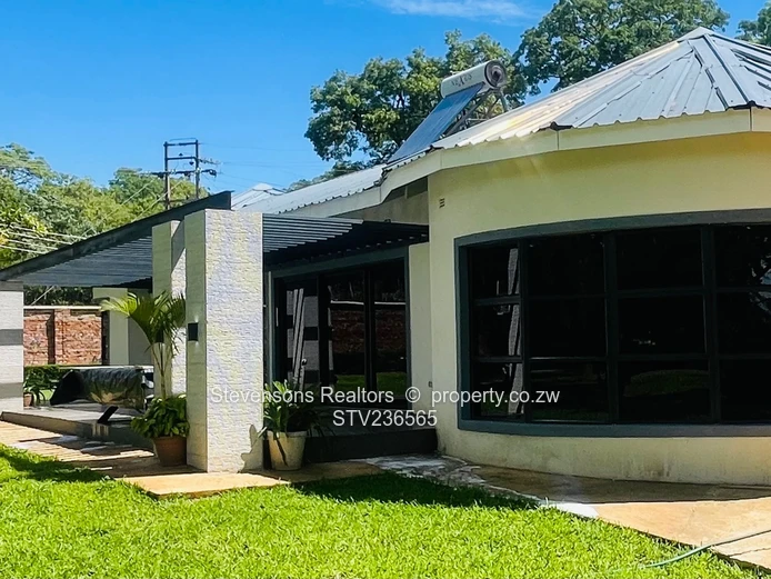 Prime Residential Land On Glen Lorne For Sale! (Sole Mandate)