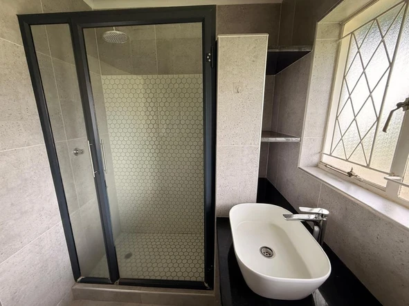 2 Bedroom Garden Flat