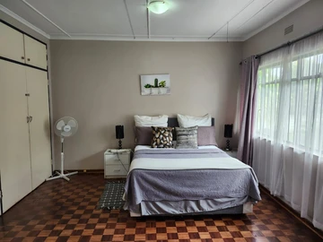 2 Bedroom Garden Flat