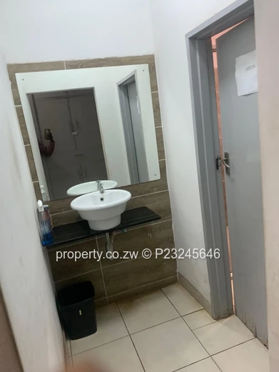 420 m² Milton Park Office - Borehole ,Paved Parking Space and Caretaker's cottage  (Sole Mandate)