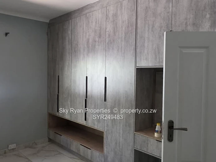 Glen Lorne Cluster House To Let