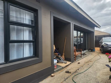  4-Bedroom House For sale In Falcon Park
