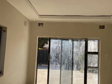 Mabvazuva 5bed house for Sale 