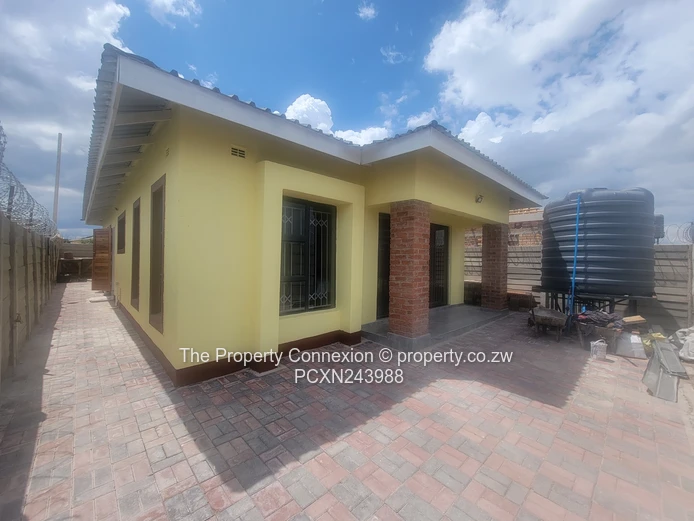 Modern & Spacious 4-Bedroom Family Home to Rent – Stoneridge