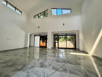 8 Unit Townhouse Complex