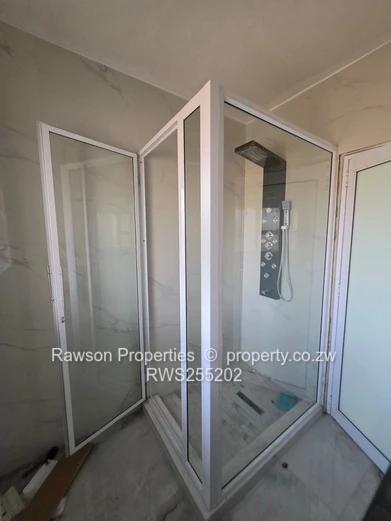 A must see house in Nyabira Penrose  (Sole Mandate)