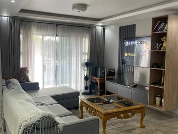 4 Unit Townhouse Complex