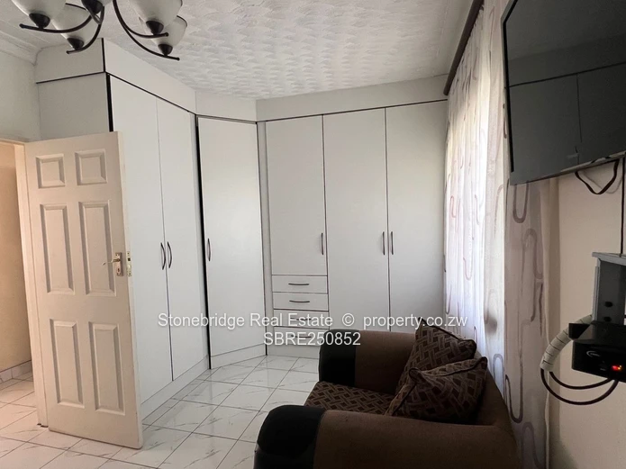 3 Bedroomed Fully Furnished Cottage in Hillside For Rent
