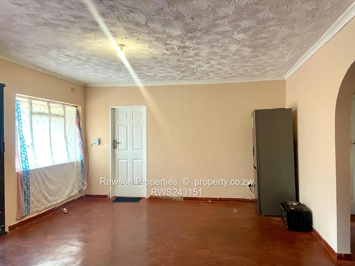 Superb opportunity in Zimre Park  (Sole Mandate)