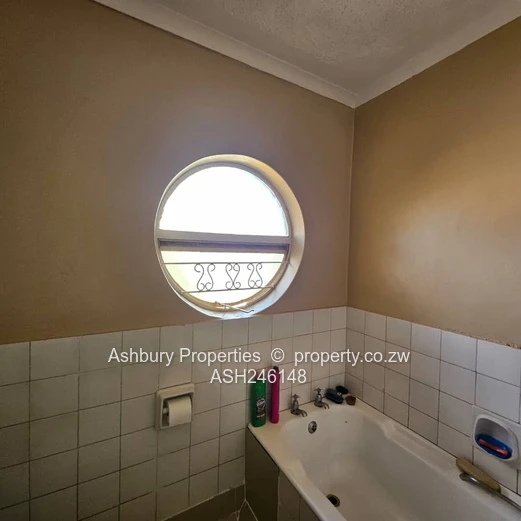 Excellent Fairly Priced TownHouse Investment Property 