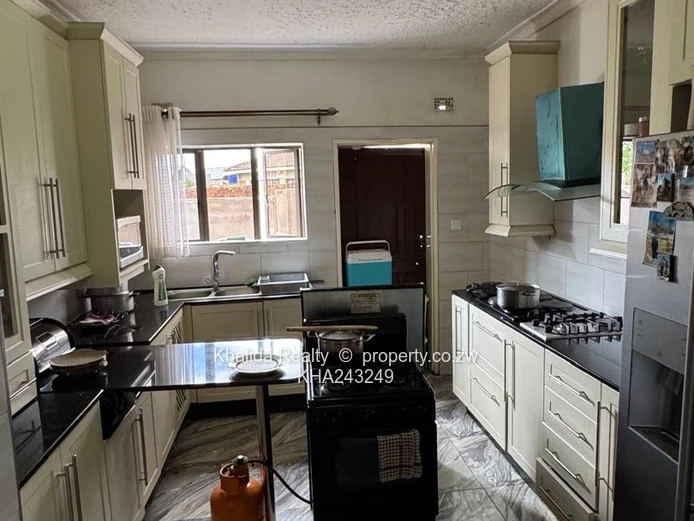 Madokero house for rent