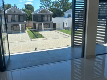 4 Bedroom Townhouse Complex