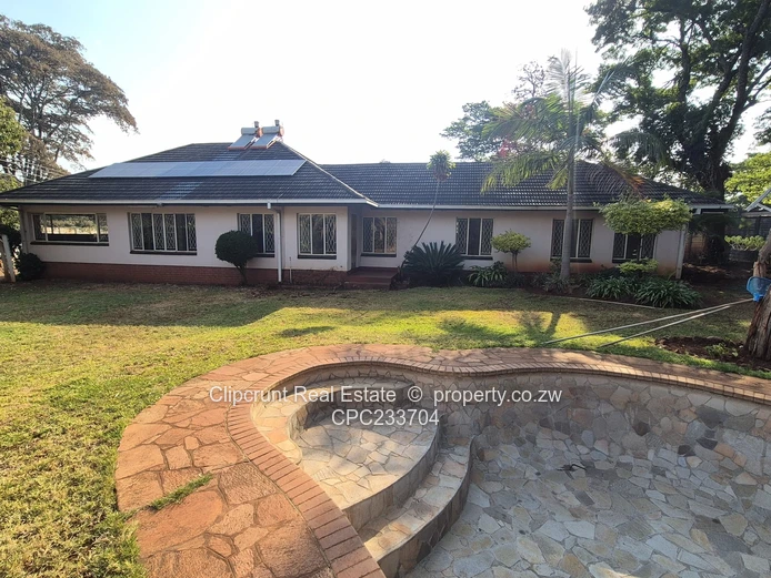 House for sale in Mandara