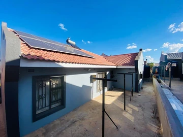 2 Bedroom Garden Flat