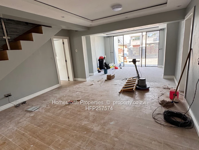 Spacious 6-Bedroom Double-Storey Home For Rent – Arlington Estate