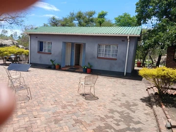 Farm & Agricultural Land