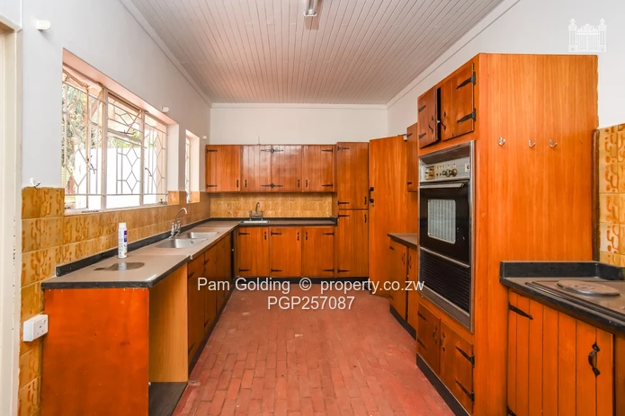 Solid 4-bed House on Two Acres with a Reliable Borehole (Sole Mandate)