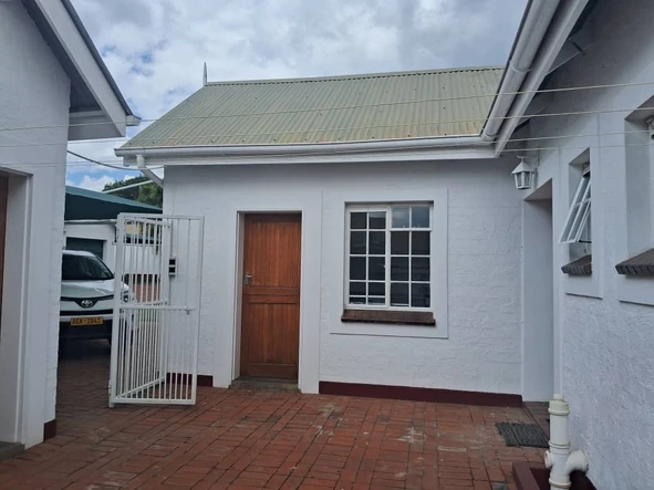 3 Bedroom Garden Flat