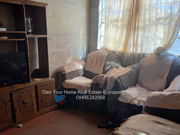 Unit A, Chitungwiza Core house for sale