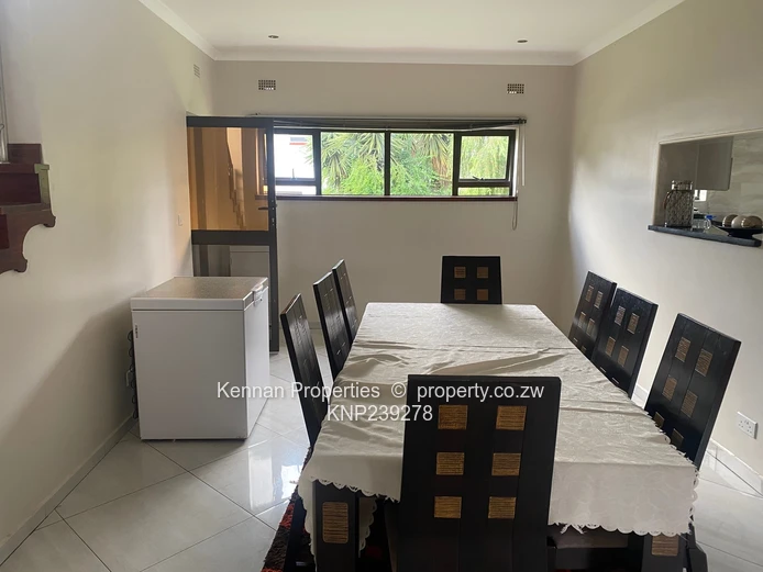 Executive home in Complex of 4 Units