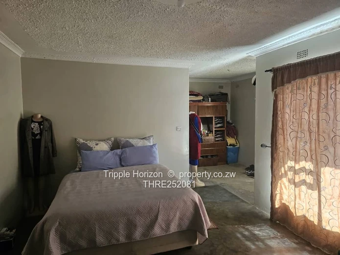 Mainway Meadows 4-Bed Home  (Sole Mandate)