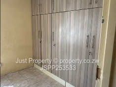 4 bedroom house Zimre Park: RENT 