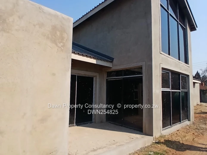 Greendale 3-Bedroom Cluster for Sale – Spacious Living & Prime Investment