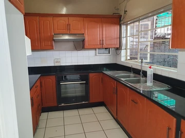 3 Bedroom Garden Flat