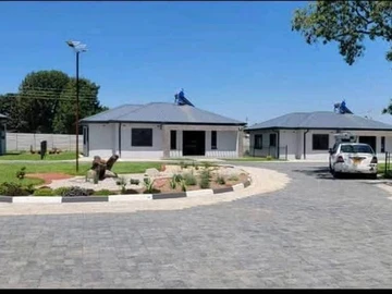 3 Bedroom Garden Flat