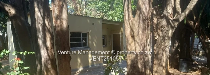 House to Let – Alex Park