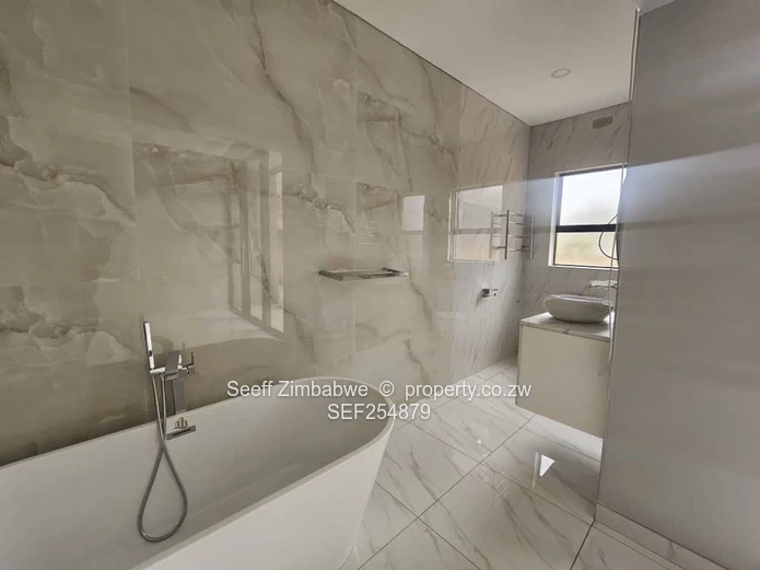 Exquisite 5-Bedroom All-Ensuite Modern Sanctuary | Glen Lorne