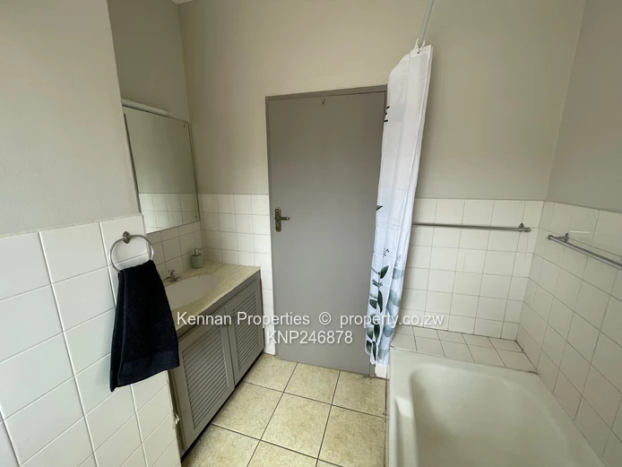 Upper Avenues - Quiet & Secure