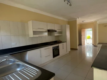 3 Bedroom Garden Flat