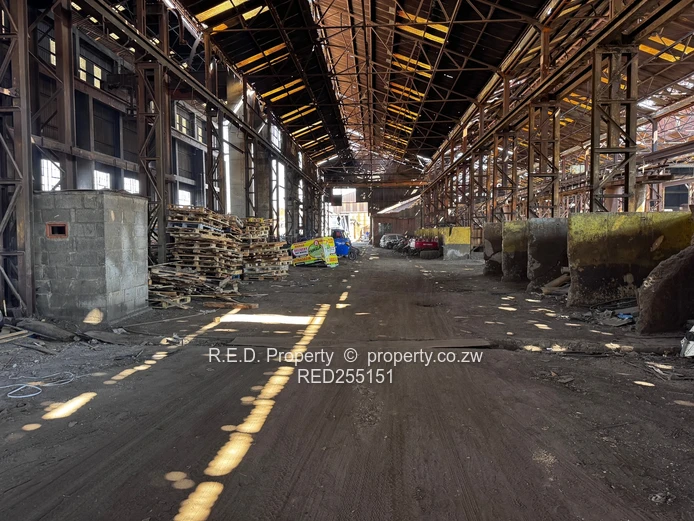 An expansive industrial and commercial complex In thorngrove!