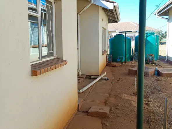 12 Unit Townhouse Complex