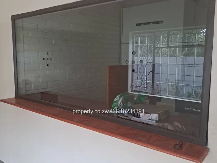 Tynwald, Harare West Spacious 4 bed home. 