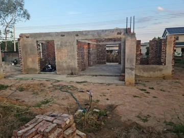 Spacious Double Storey 4-Bedroom Home in Arlington, Harare South!
