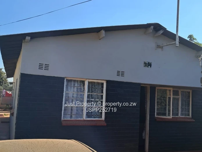 Glen View 3-Bed Home — Walled, Title Deed