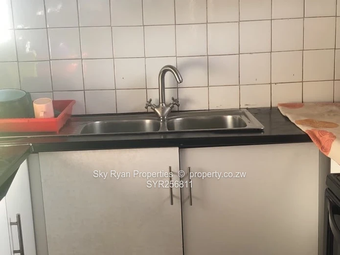For Sale: 2-Bed Flat | Avenues