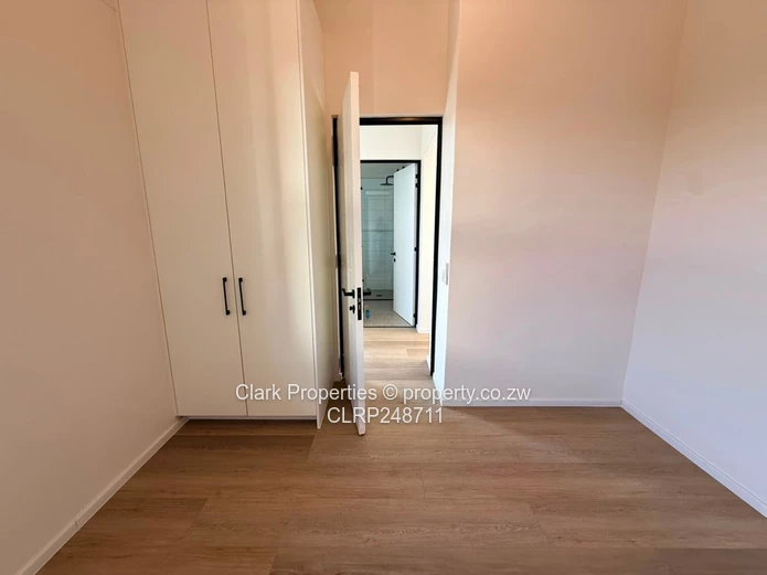 Neat Apartment at Jacaranda Heights!