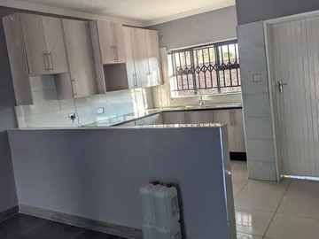 3 Bedroom Garden Flat