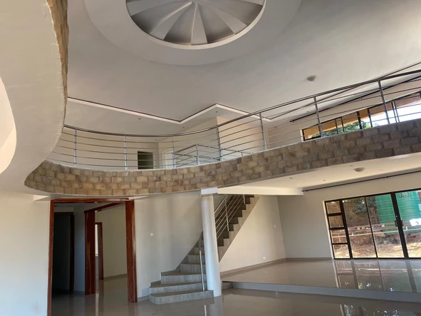 8 Bedroom House