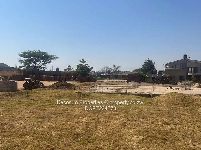 Prime 2800 m² Residential Stand for Sale in Arlington Estate.